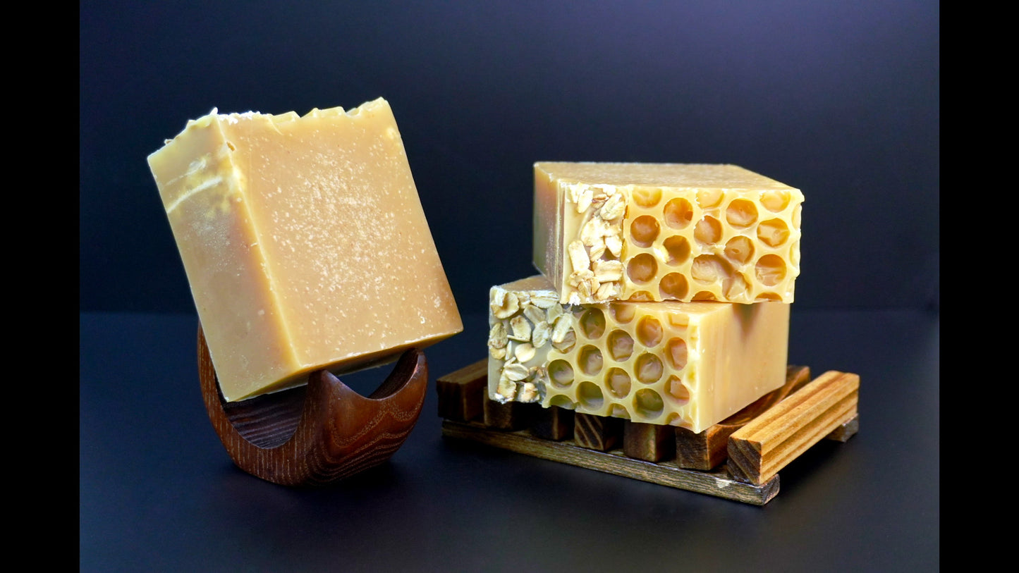Honey Bunny – Oats & Honey Goat Milk Soap