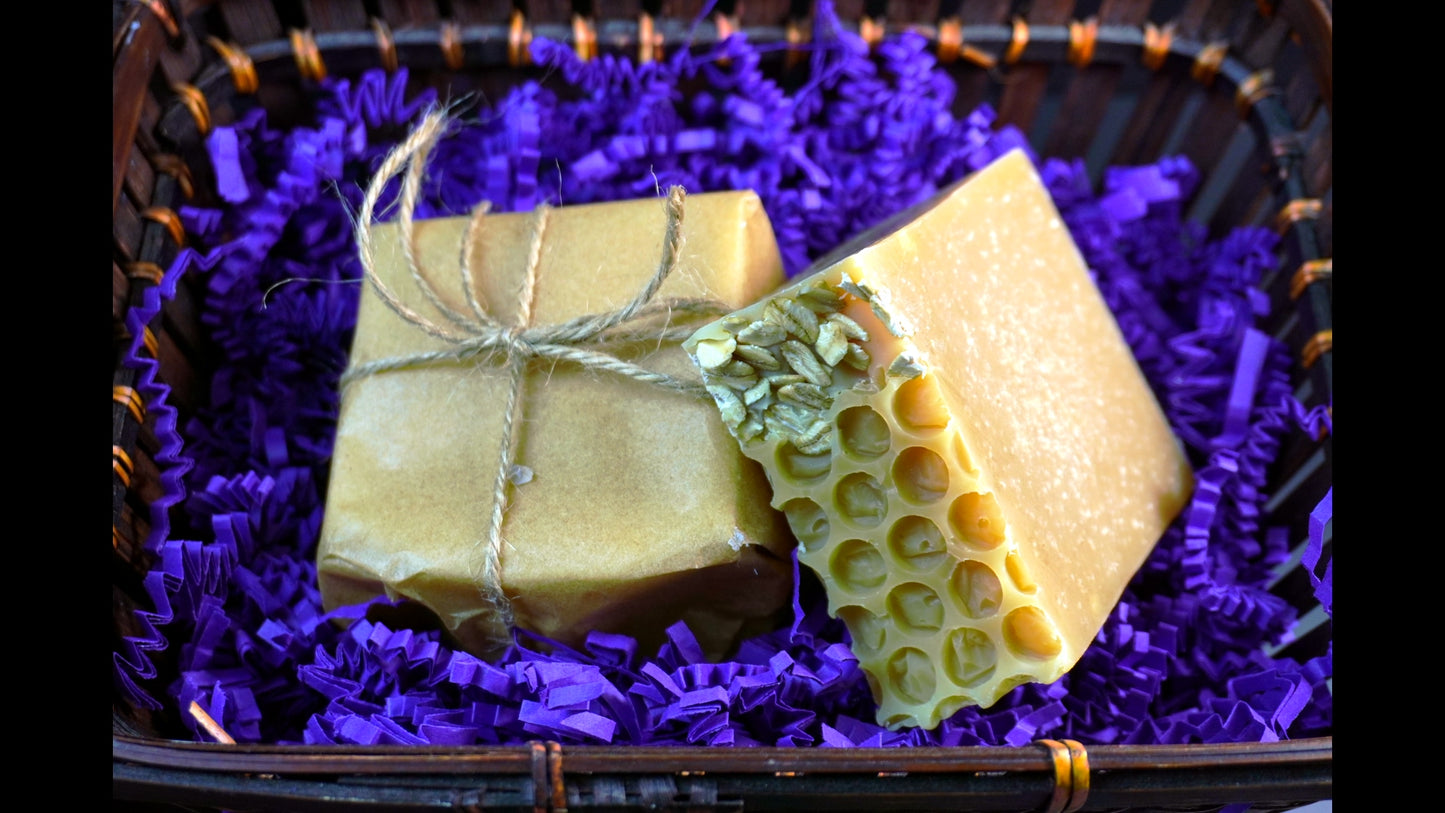 Honey Bunny – Oats & Honey Goat Milk Soap