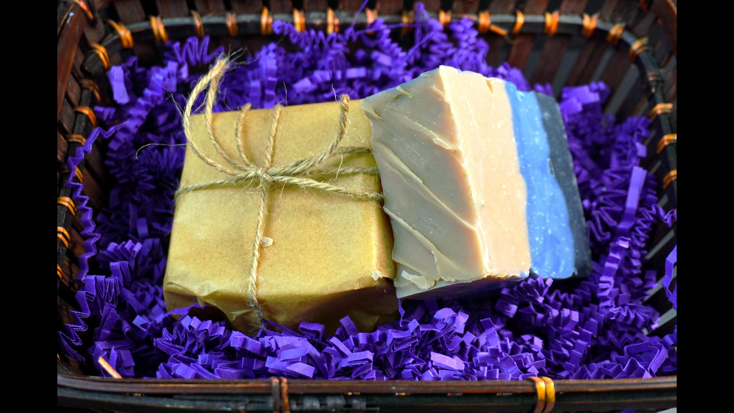 Midnight Magpie – Blackberry, Jasmine & Amber Oat Milk Soap
