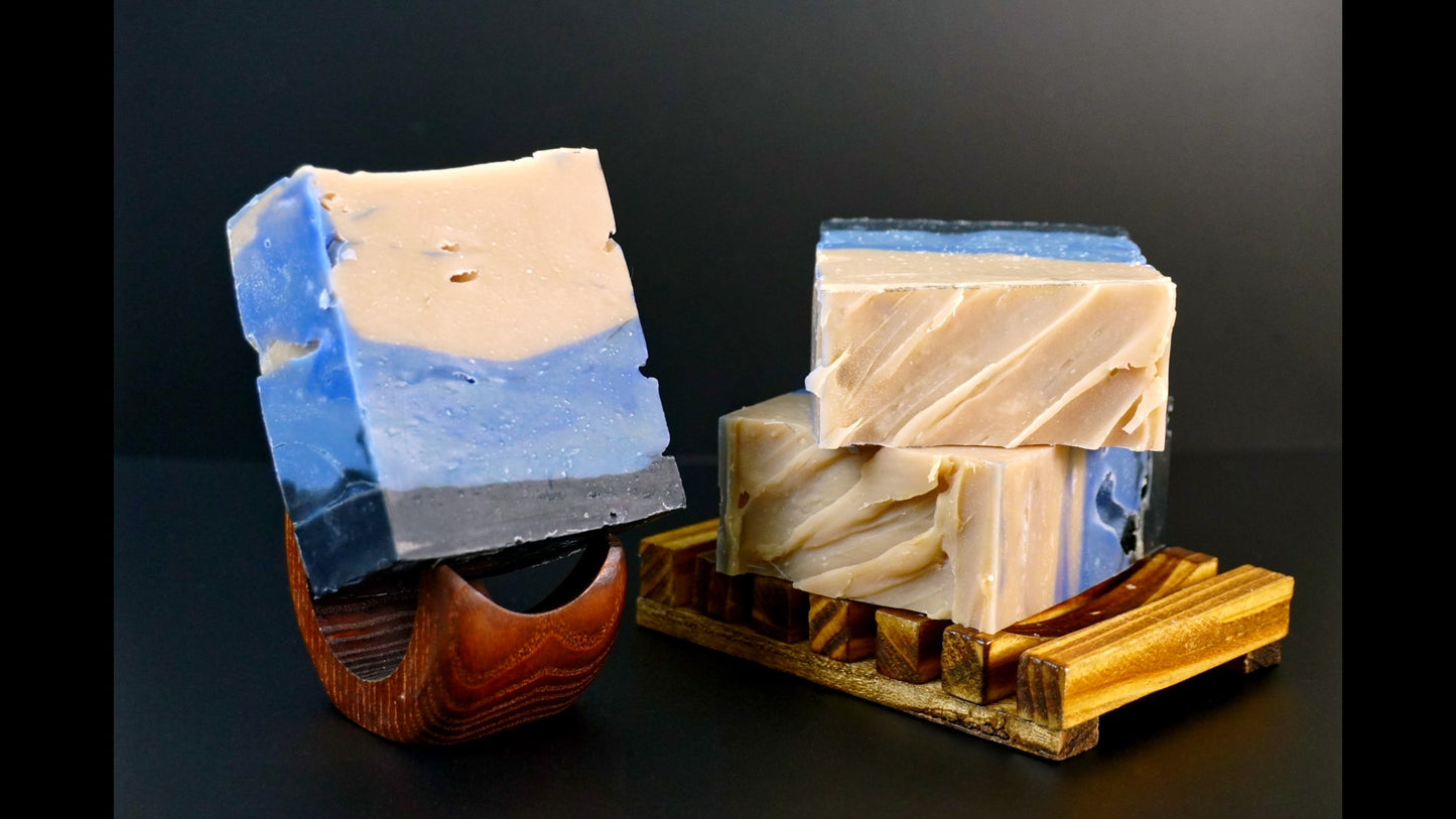Midnight Magpie – Blackberry, Jasmine & Amber Oat Milk Soap